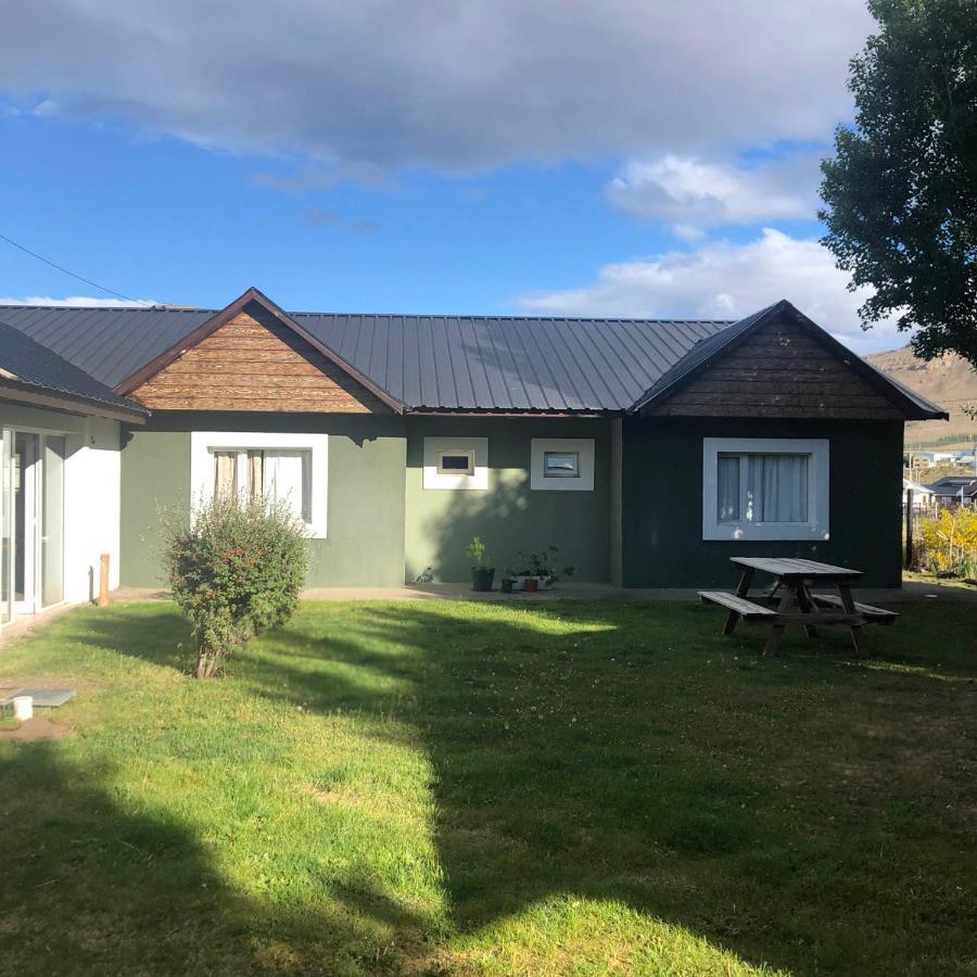 埃尔卡拉法特 Hospedar Calafate - Los Lupinos酒店 外观 照片